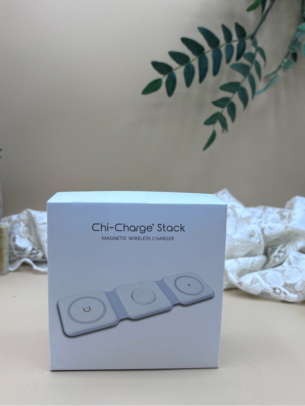 Chi-Charge Stack Magnetic Wireless Charger - White
